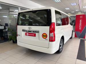 Toyota Quantum 2.8 LWB bus 11-seater GL - Image 2