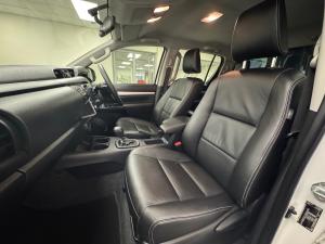 Toyota Hilux 2.4GD-6 double cab 4x4 Raider auto - Image 7