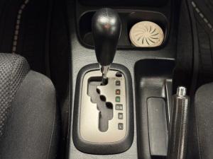 Toyota Fortuner 2.5D-4D auto - Image 10