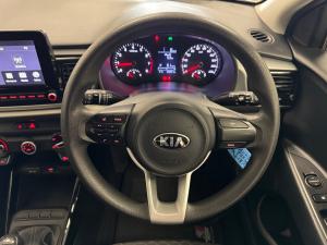Kia Rio hatch 1.2 LS - Image 8