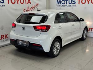 Kia Rio hatch 1.2 LS - Image 2