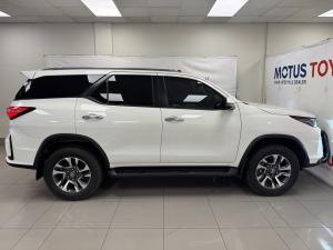 Toyota Fortuner 2.4GD-6 auto - Image 3