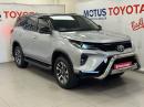 Thumbnail Toyota Fortuner 2.4GD-6 manual