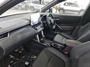 Toyota Corolla Cross 1.8 XS Hybrid - Image 7