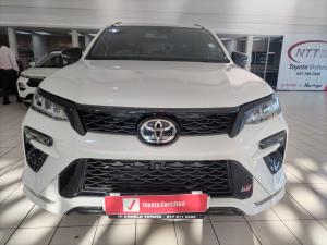 Toyota Fortuner 2.8GD-6 4X4 GR-S automatic - Image 4
