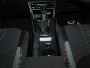 Volkswagen Taigo 1.0 TSI R-LINE DSG - Image 14