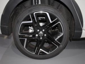 Volkswagen Taigo 1.0 TSI R-LINE DSG - Image 21