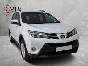 Toyota RAV4 2.2D-4D AWD GX - Image 1