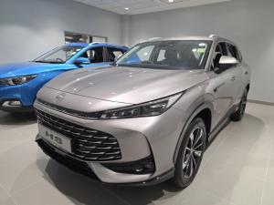 MG HS 2.0T Luxury - Image 3