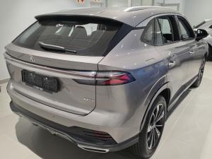 MG HS 2.0T Luxury - Image 9