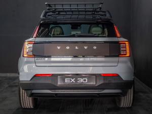 Volvo EX30 Cross Country Ultra Twin Motor Performance - Image 4