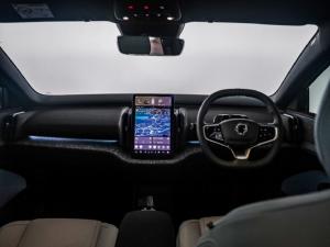 Volvo EX30 Ultra Single Motor Extended Range - Image 17