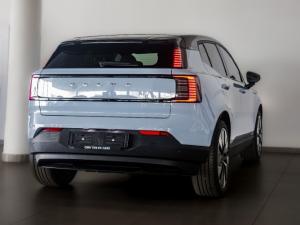 Volvo EX30 Ultra Single Motor Extended Range - Image 9