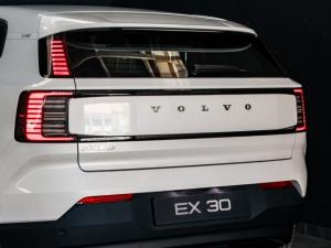 Volvo EX30 Core Single Motor - Image 14