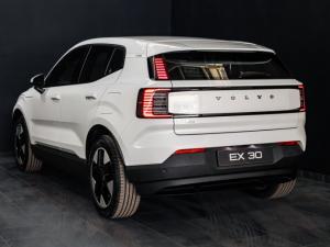 Volvo EX30 Core Single Motor - Image 3