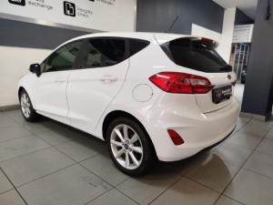 Ford Fiesta 1.0T Trend auto - Image 10