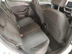 Ford Fiesta 1.0T Trend auto - Image 13