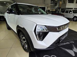 Mahindra XUV 3XO 1.2T AX5L - Image 4