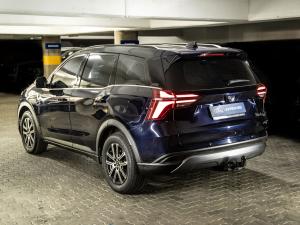 Mahindra XUV700 2.0T AX7L - Image 3