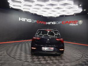 Volkswagen Polo hatch 1.0TSI Life auto - Image 5