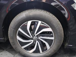Volkswagen Polo hatch 1.0TSI Life auto - Image 7