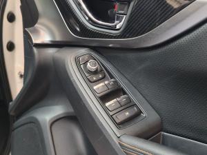 Subaru XV 2.0i S ES - Image 13