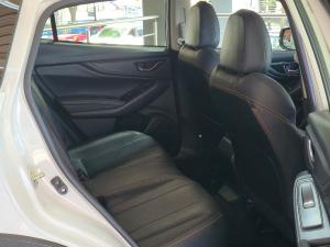 Subaru XV 2.0i S ES - Image 22