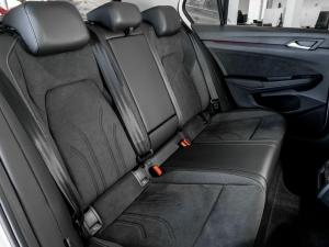 Volkswagen Golf 1.4TSI Life Plus - Image 8