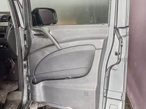 Mercedes-Benz Vito 122 CDI crewbus Shuttle XL - Image 23