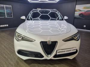 Alfa Romeo Stelvio 2.0T Super Q4 - Image 2