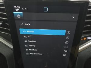 Volkswagen Amarok 3.0TDI V6 double cab Style 4Motion - Image 8