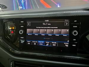 Volkswagen Polo hatch 1.0TSI Life auto - Image 8