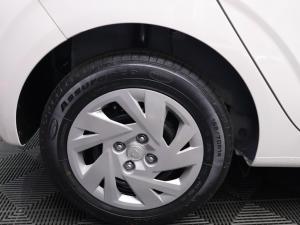 Hyundai Grand i10 1.0 Premium hatch - Image 7