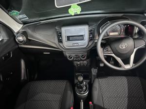 Toyota Vitz 1.0 - Image 11