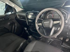 Isuzu D-Max 1.9TD single cab - Image 12