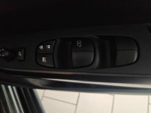 Nissan Navara 2.5DDTi double cab Pro-4X 4x4 - Image 14