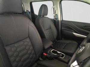 Nissan Navara 2.5DDTi double cab Stealth 4x4 - Image 12