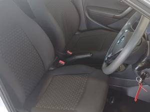 Volkswagen Polo Vivo hatch 1.4 - Image 9