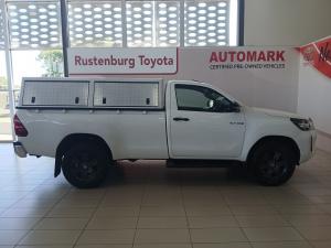 Toyota Hilux 2.4GD-6 single cab 4x4 Raider manual - Image 3