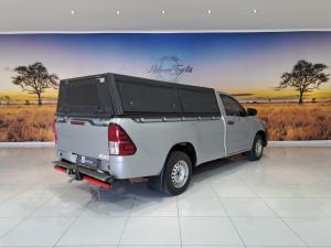 Toyota Hilux 2.4GD S (aircon) - Image 1