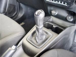 Toyota Starlet 1.5 Xi - Image 9