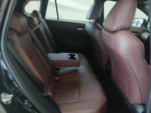 Toyota Corolla Cross 1.8 XR - Image 12