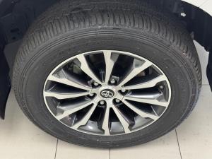 Toyota Land Cruiser Prado 2.8GD VX - Image 8