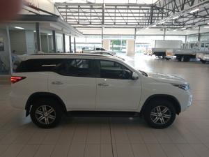 Toyota Fortuner 2.4GD-6 auto - Image 3