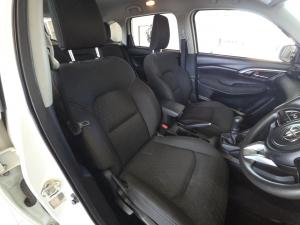 Toyota Urban Cruiser 1.5 XS - Image 9