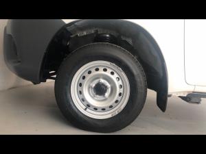 Toyota Hilux 2.4GD single cab S (aircon) - Image 8