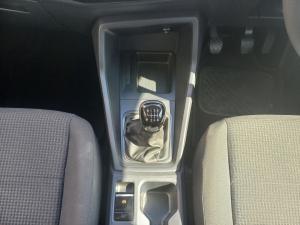 Volkswagen Caddy Kombi 2.0TDI - Image 12