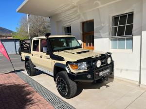 Toyota Land Cruiser 79 4.5D-4D V8 double cab LX - Image 1
