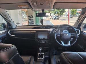 Toyota Hilux 2.8GD-6 double cab 4x4 Raider auto - Image 4