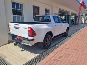 Toyota Hilux 2.8GD-6 double cab 4x4 Raider auto - Image 2